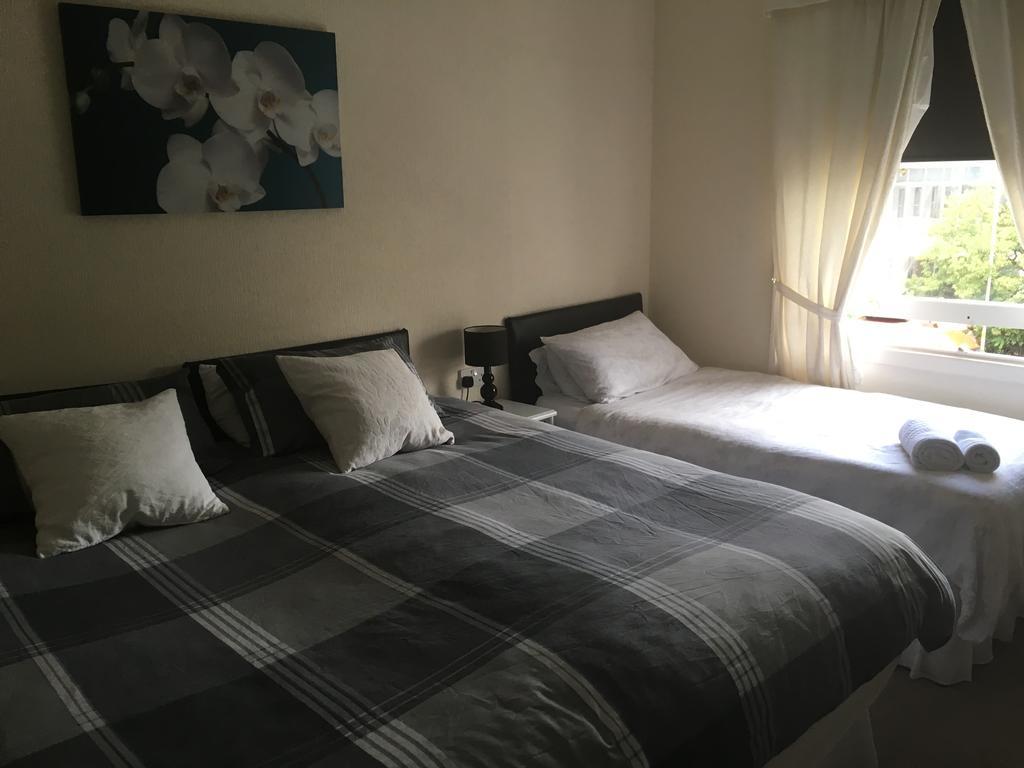 Bentons Guest House Cheltenham Kültér fotó