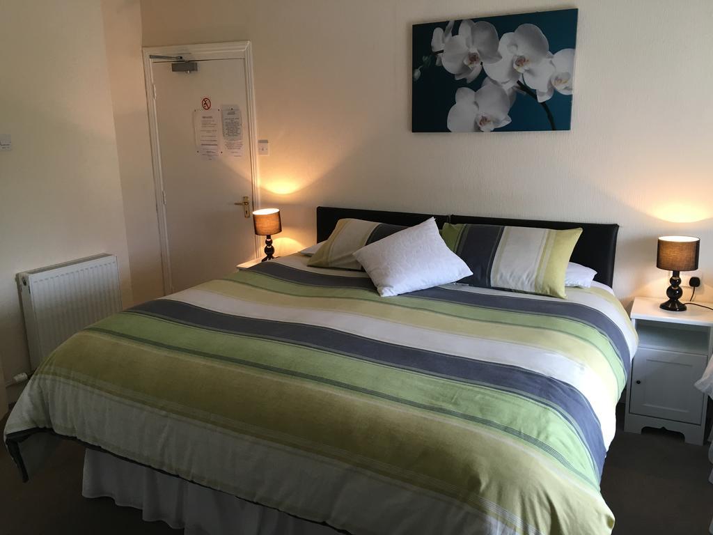 Bentons Guest House Cheltenham Kültér fotó
