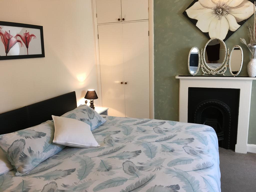 Bentons Guest House Cheltenham Kültér fotó