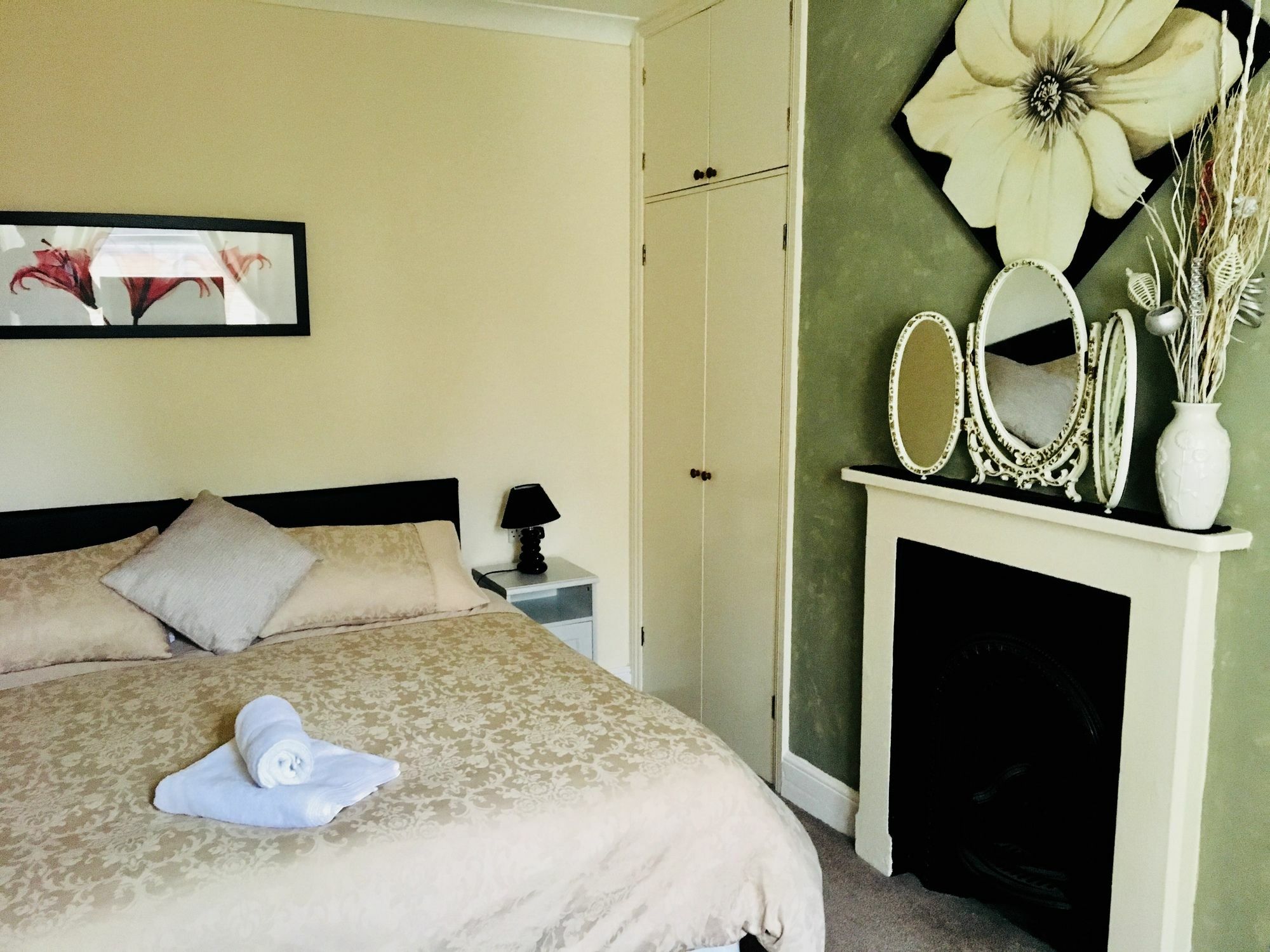 Bentons Guest House Cheltenham Kültér fotó