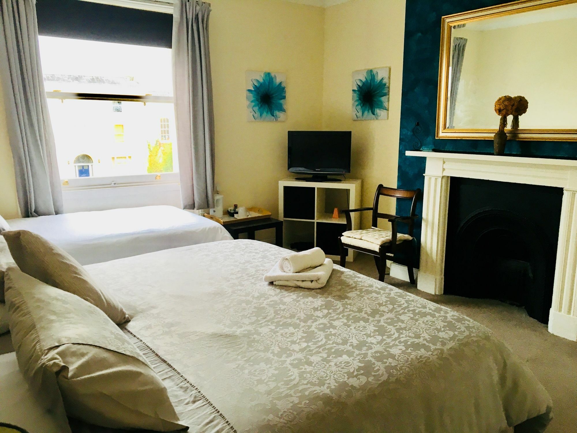 Bentons Guest House Cheltenham Kültér fotó